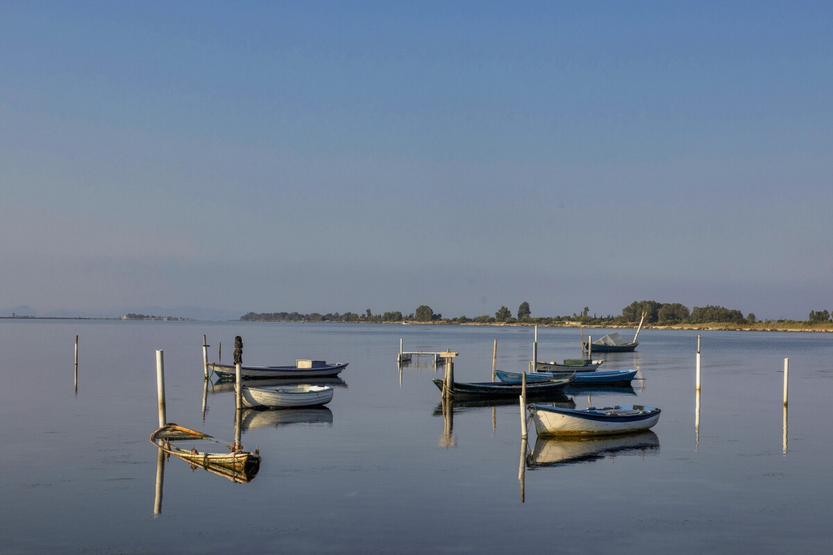 ΧΑΛΑΡΩΣΗ ΣΤΟ ΛΙΜΑΝΙ ΤΗΣ ΠΟΛΗΣ